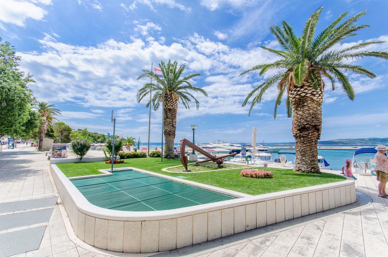 Apartments Mateo Baška Voda Buitenkant foto